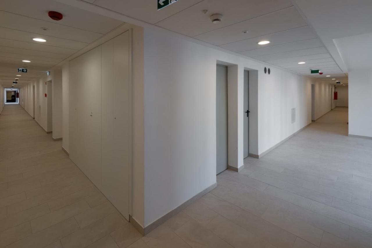West Park Residence Apartment Budapest Exteriör bild