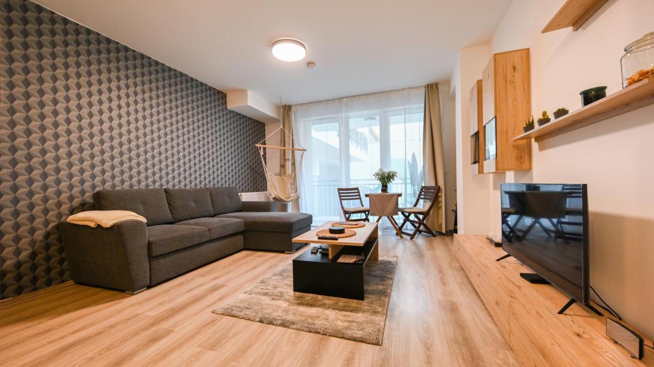 West Park Residence Apartment Budapest Exteriör bild